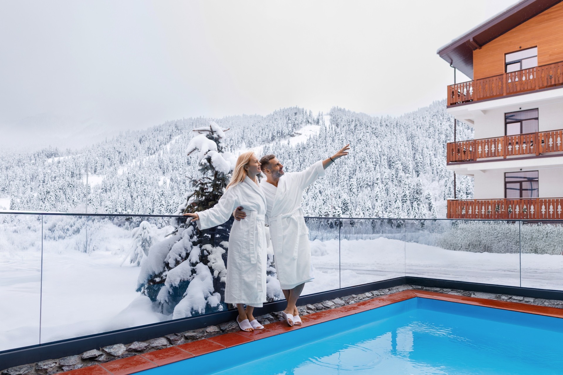 Бассейн и купель