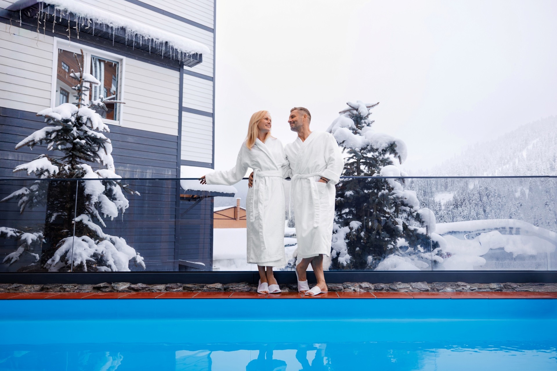 Бассейн и купель